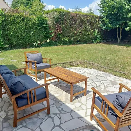 Renovated House In Near Chantilly Nyaraló