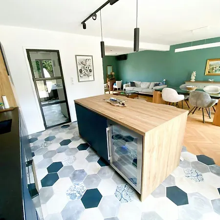 Renovated House In Near Chantilly Courteuil