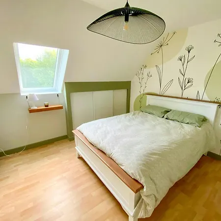 Renovated House In Near Chantilly